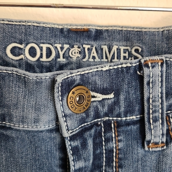 Codey and James - Picture 3 of 7